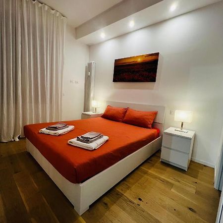 Apartamento Bright Terrace In Milano Exterior foto