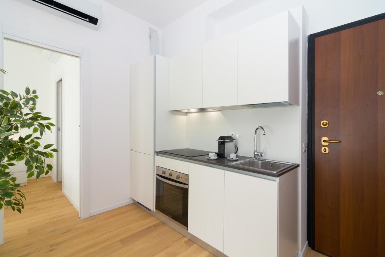 Apartamento Bright Terrace In Milano Exterior foto