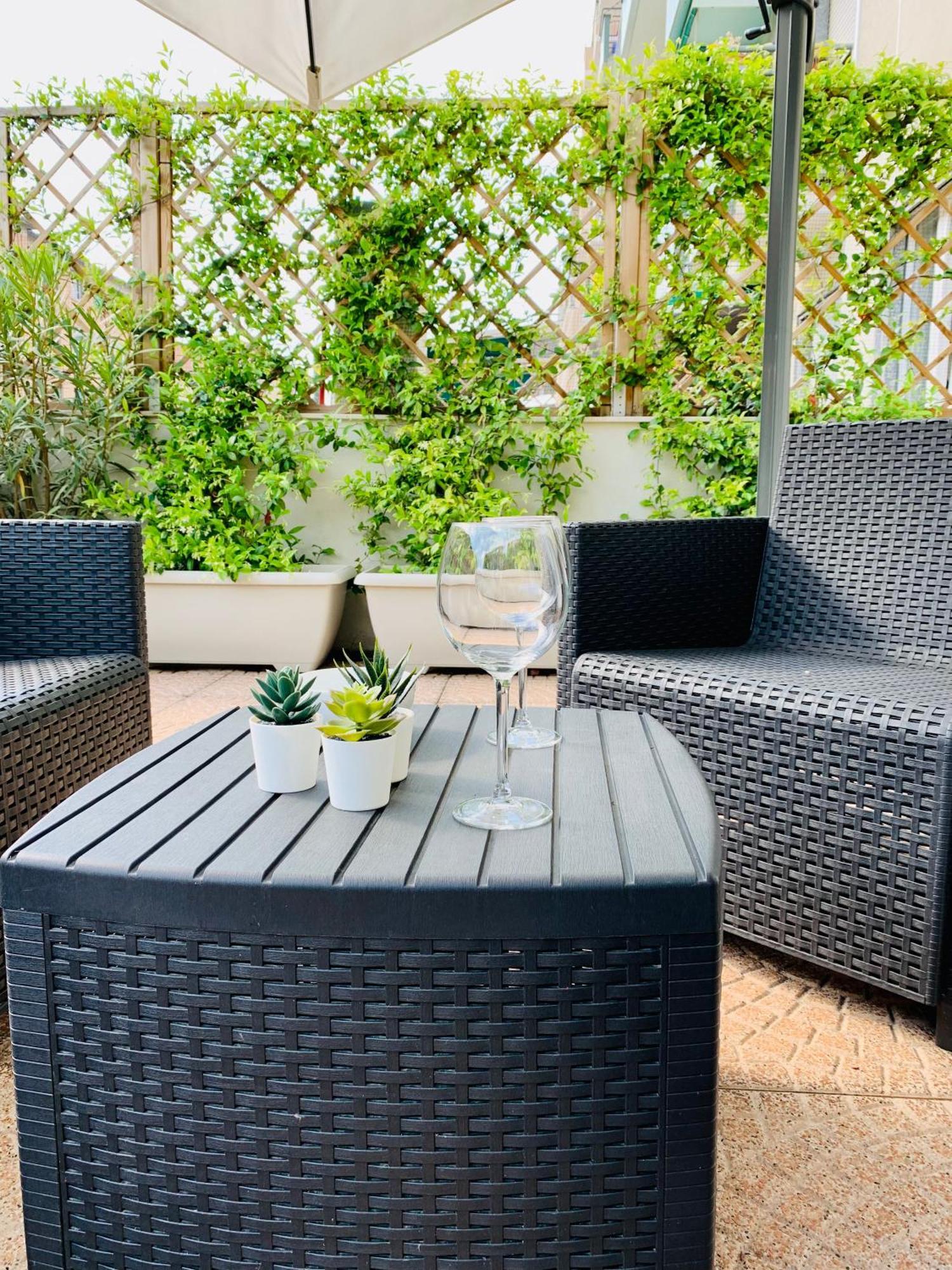 Apartamento Bright Terrace In Milano Exterior foto